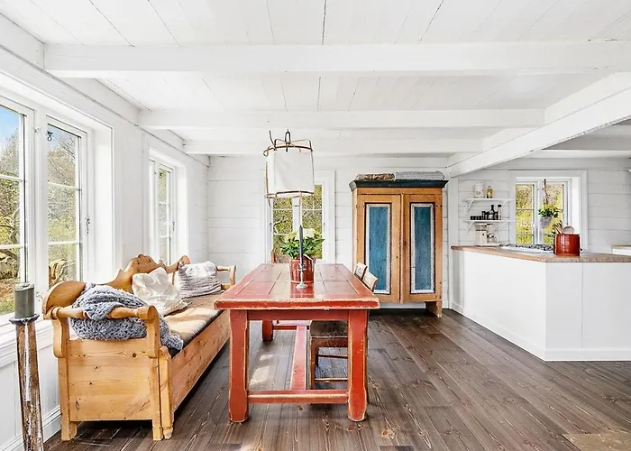 Enjoy A Getaway In The Southern Archipelago Søgne